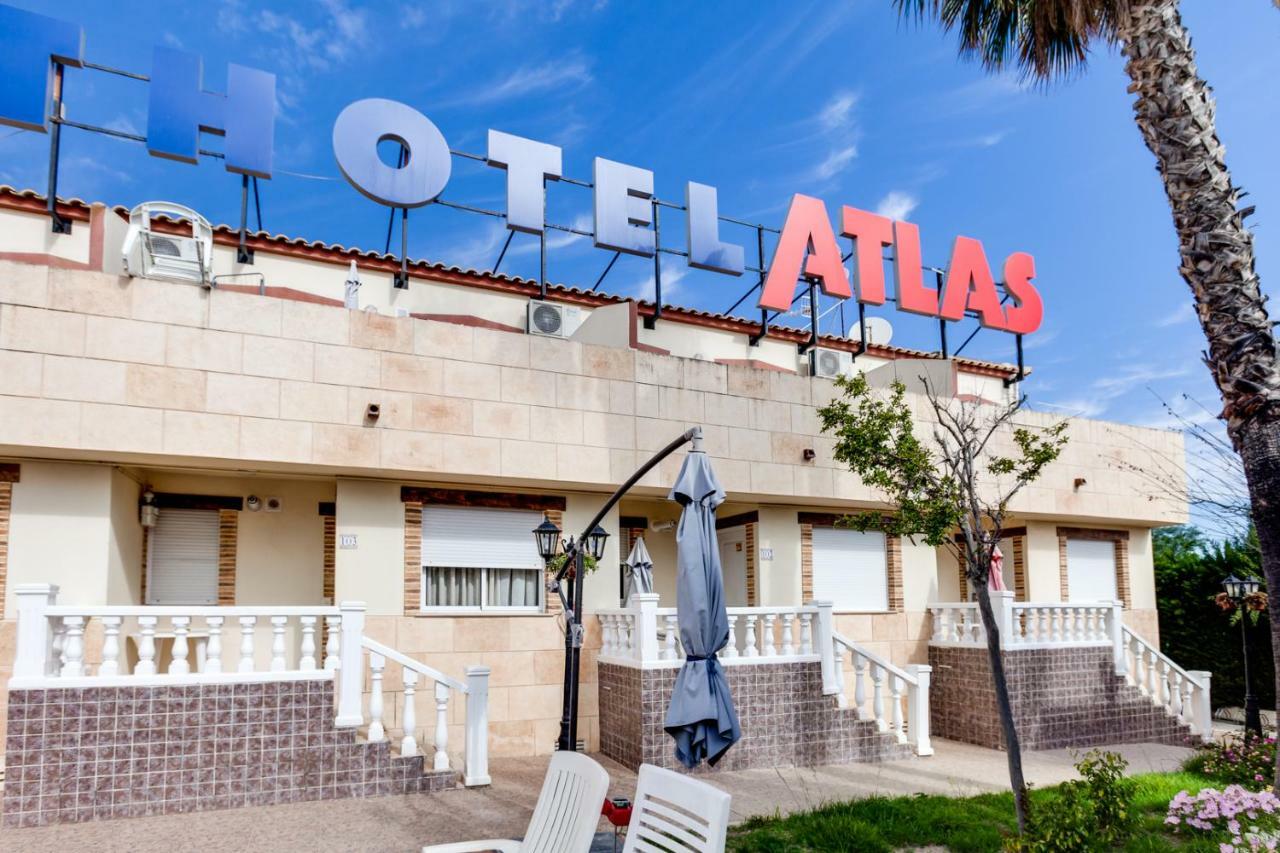 Laguna Salada Aparthotel Torrevieja Exterior photo