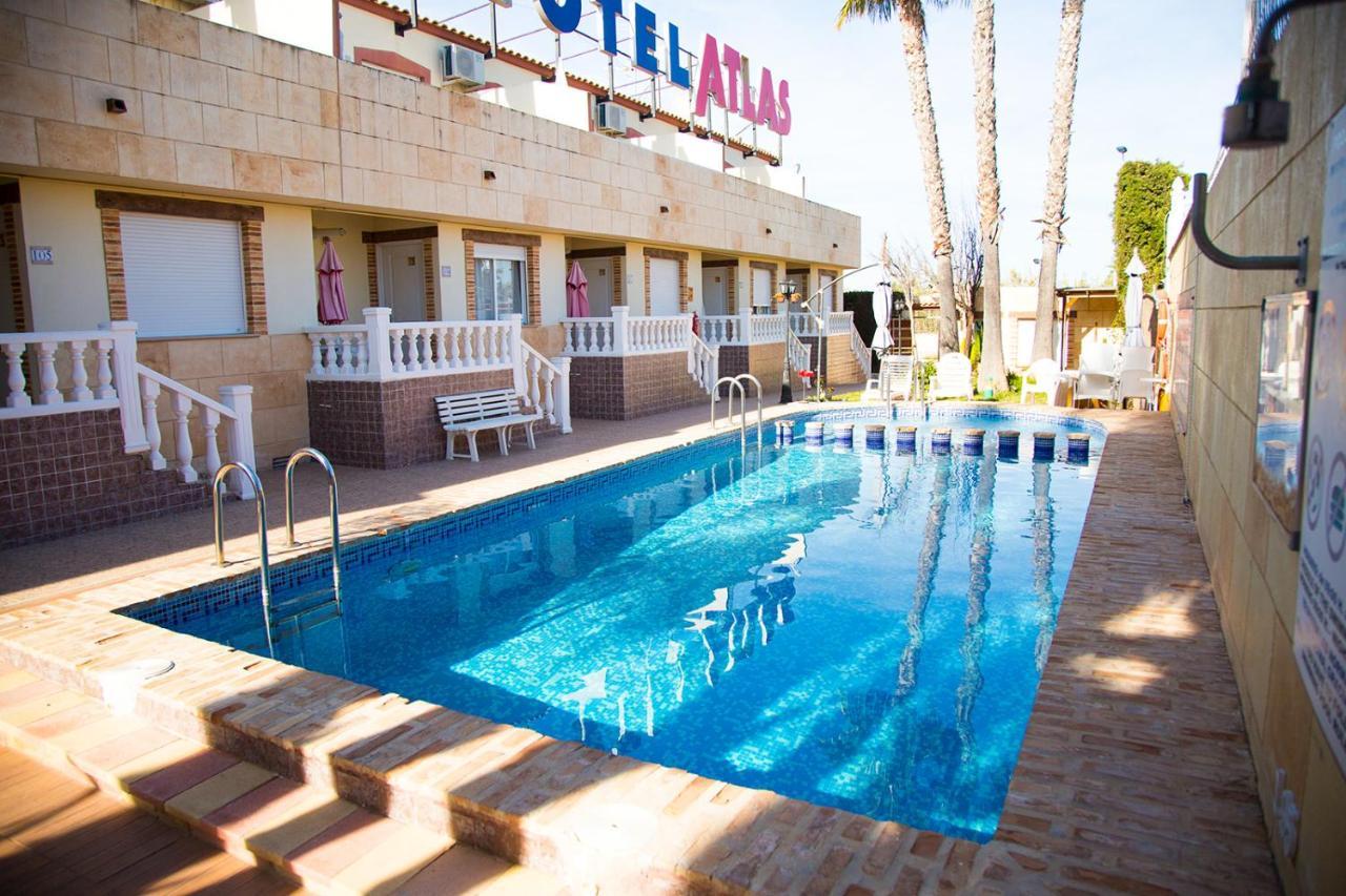 Laguna Salada Aparthotel Torrevieja Exterior photo